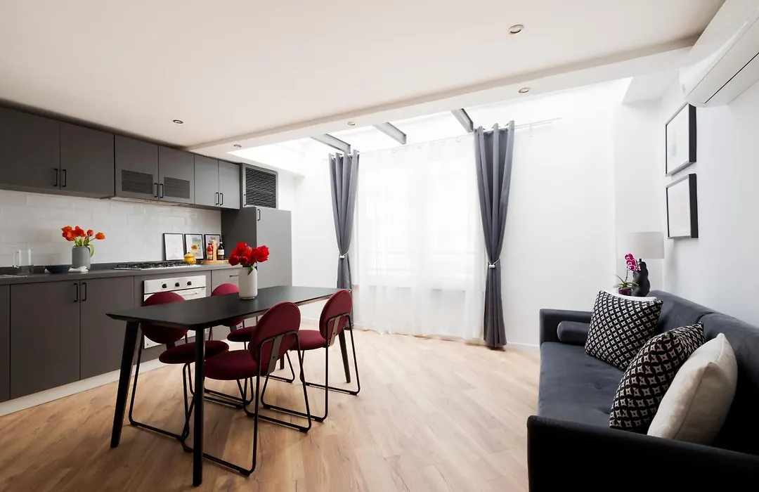 Trastevere Boutique Apartment-1